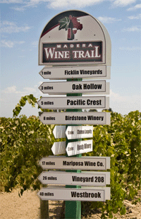 Photo of the Madera Wine Trail sign